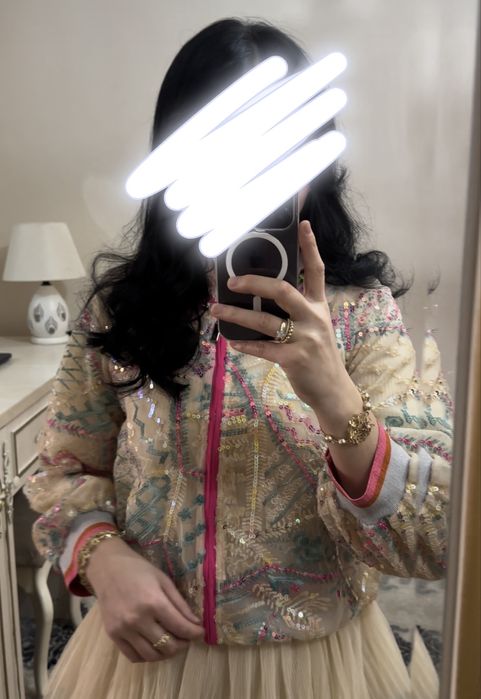 Asal dvoyka yubkasi bilan