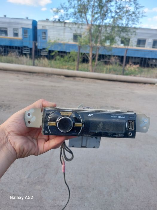 Продам джвси магнитолу оригинал
