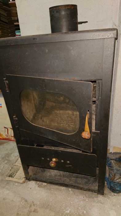 ПЕЧКА НА ДЪРВА за РОМАНТИЧНА атмосфера