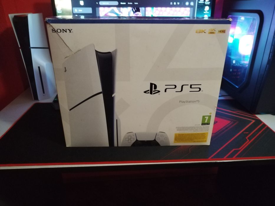 Ps5 slim + 3 игри