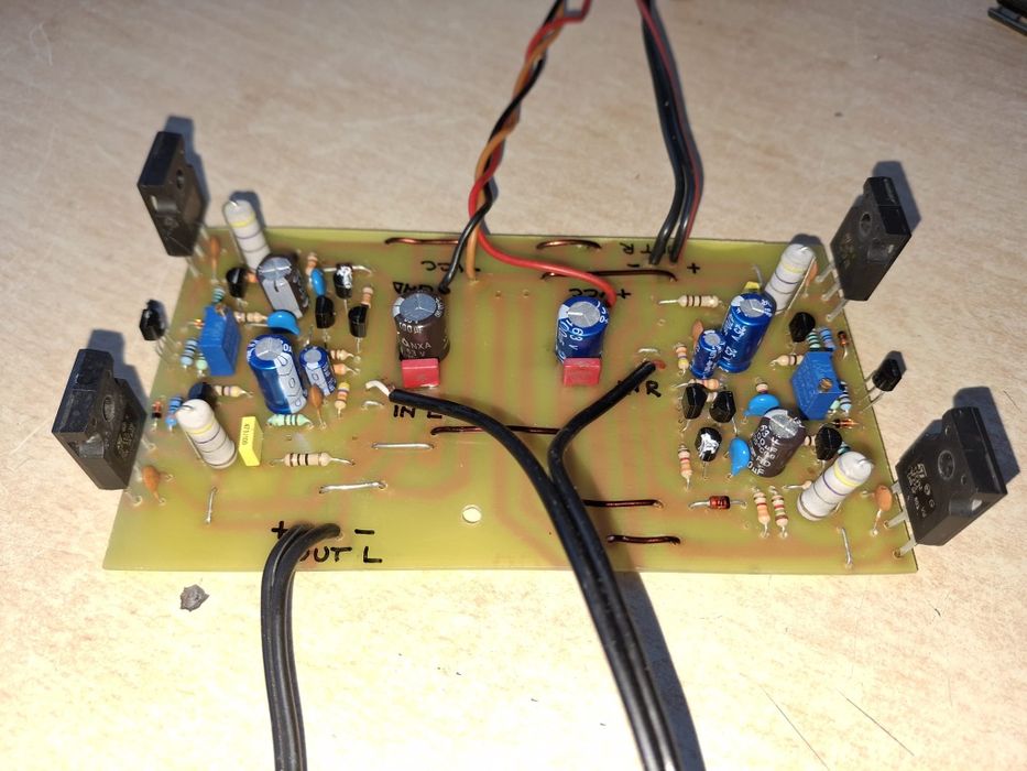 Kit amplificator 2x100w cu tranzistoare darlington