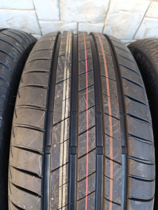 Нови летни гуми LASSA 225/55/17 Revola ,Нов Дот