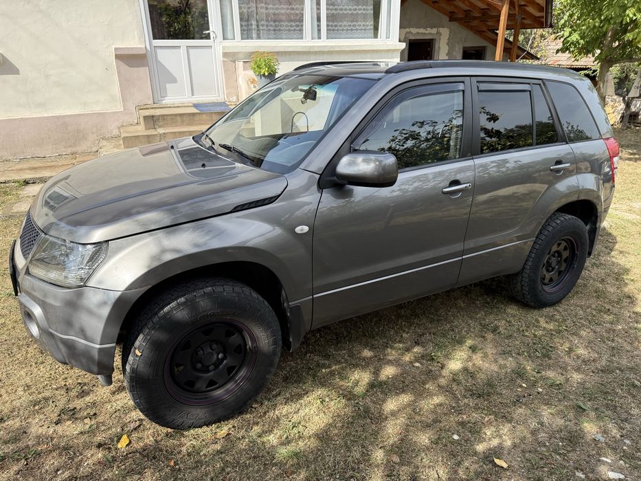 Suzuki Grand Vitara 2006 gpl, 5.500 € — imagine 4