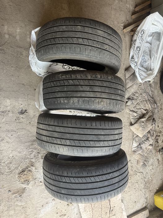 Летние шины бу 285/50/20 комплект