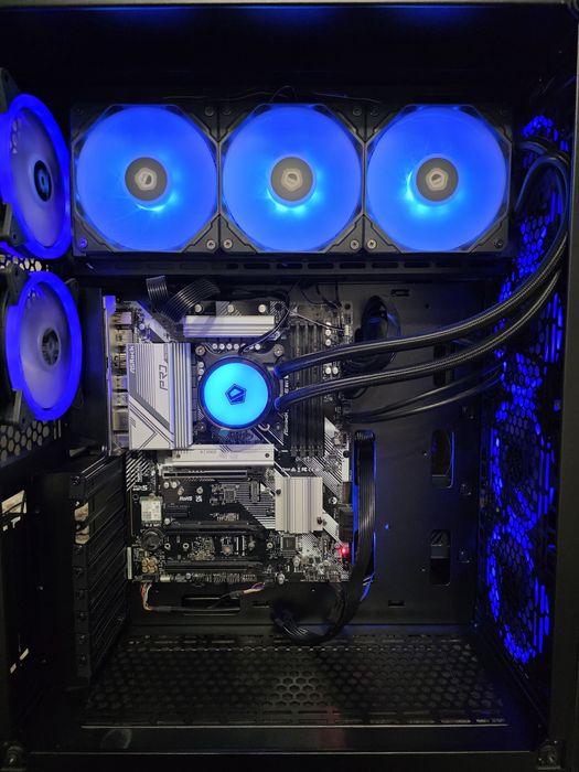 Core i9 12900F. Asrock B760