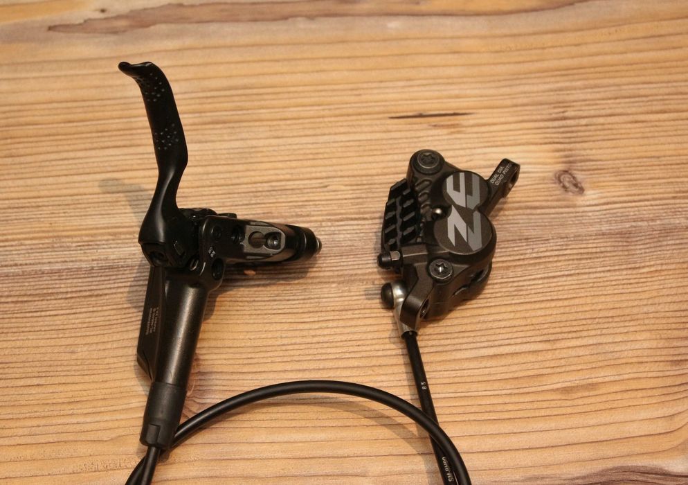 LEGENDA: Set frâne Shimano Zee M640 - 4 Pistoane - MTB Enduro / Downhill