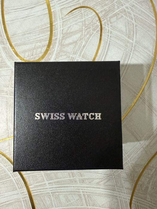 Продам Наручные часы Galaxy  и браслет в отличном состоянии.