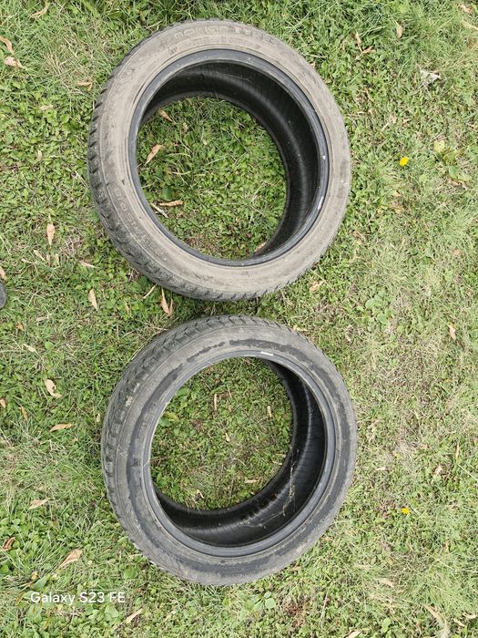 Продам шины зима 235/45/18