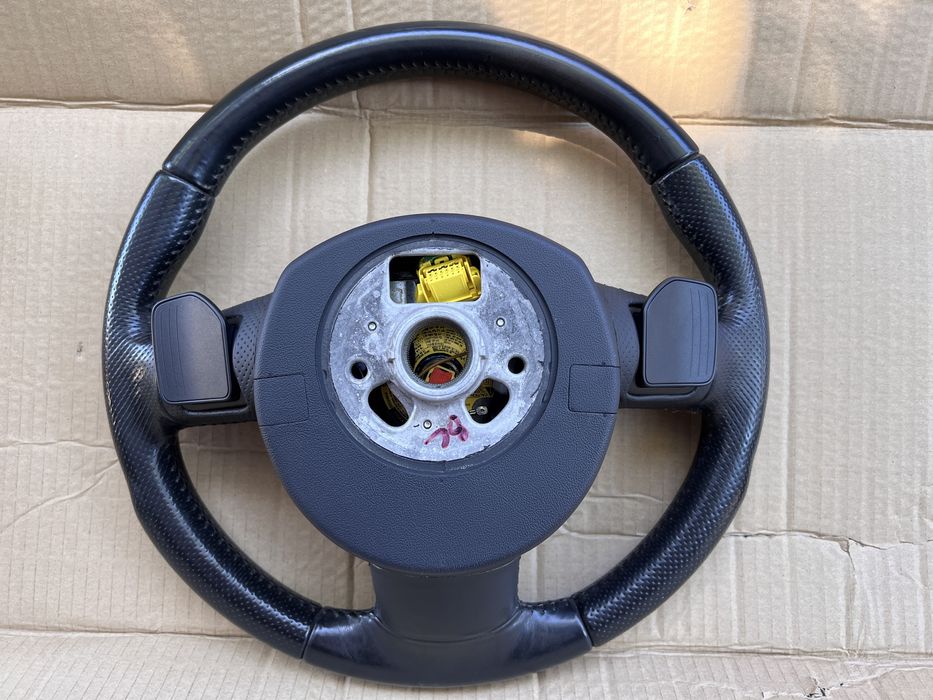 Перфектен волан с пера от Ауди А5 Кю5 Audi A5 Q5