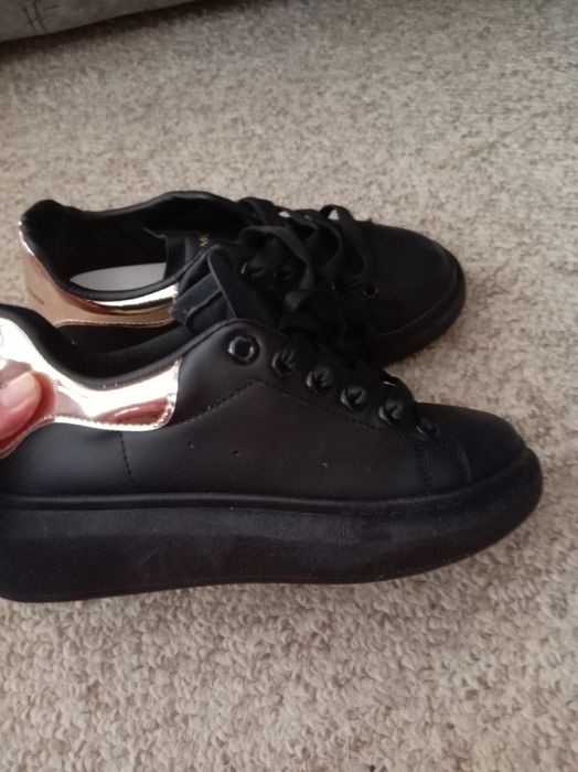 Продам обувь, новые