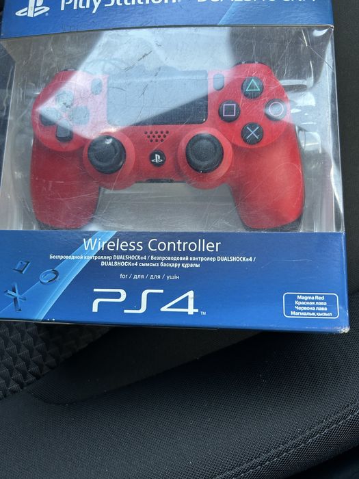 Ps4 продам Сатылады 2 джостикпен