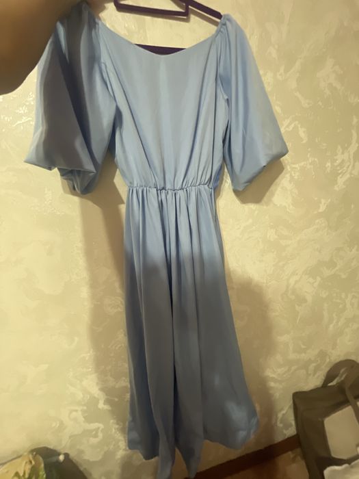 Отдам красиво платье.