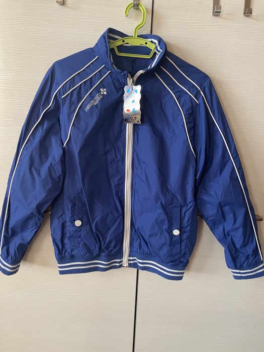 Ново детско яке-11-12г. с качулка в яката ПОДАРЪК