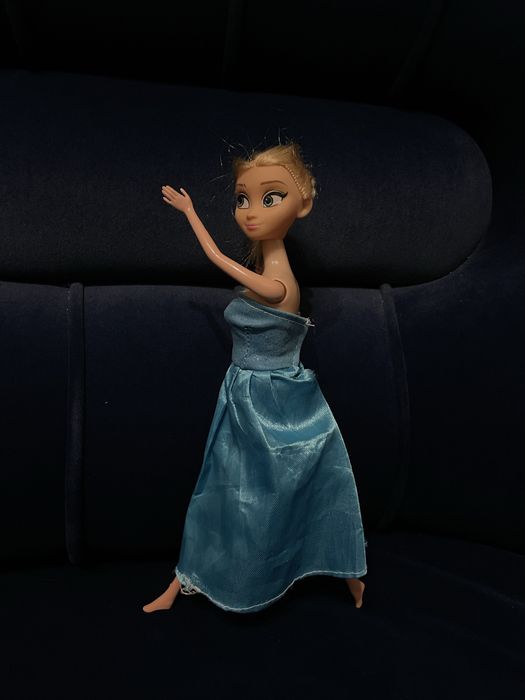 Кукличка- Елза от замръзналото кралство