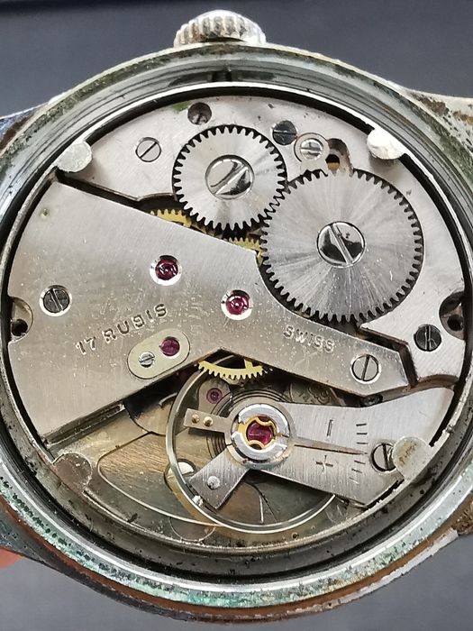 Ceas Monitor -Int. Manuala -33 mm -Funcționează excelent !