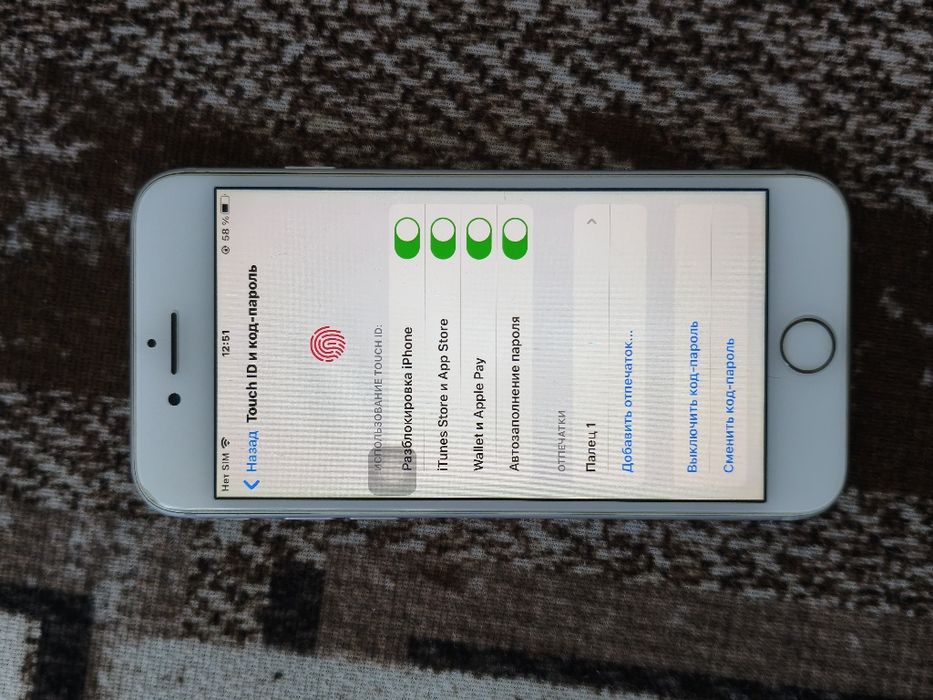 iPhone 8 64/100%