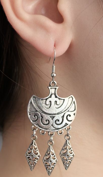 Серьги в национальном стиле