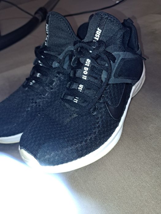 Оригинални маратонки  найк