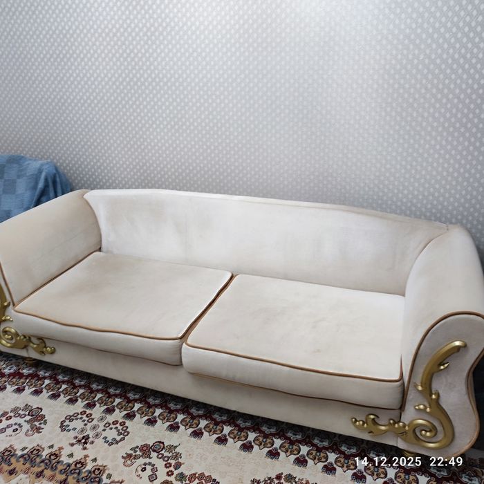 Продам диван с креслом — 70 000 тг