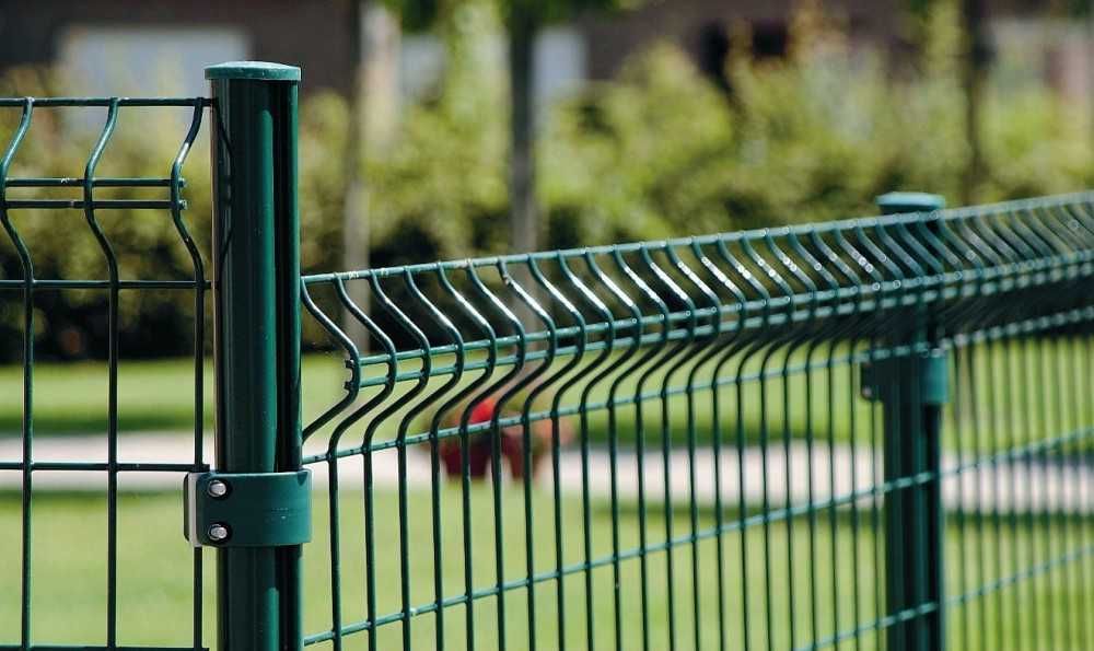 3Д сетка, калитка, заборы, столбы.