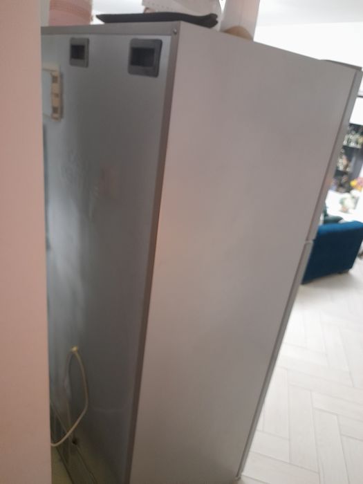 Combina frigorifica Wirlpool 587 litri - nu mai raceste