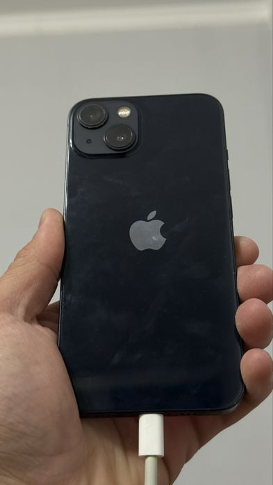 В продаже айфон 13