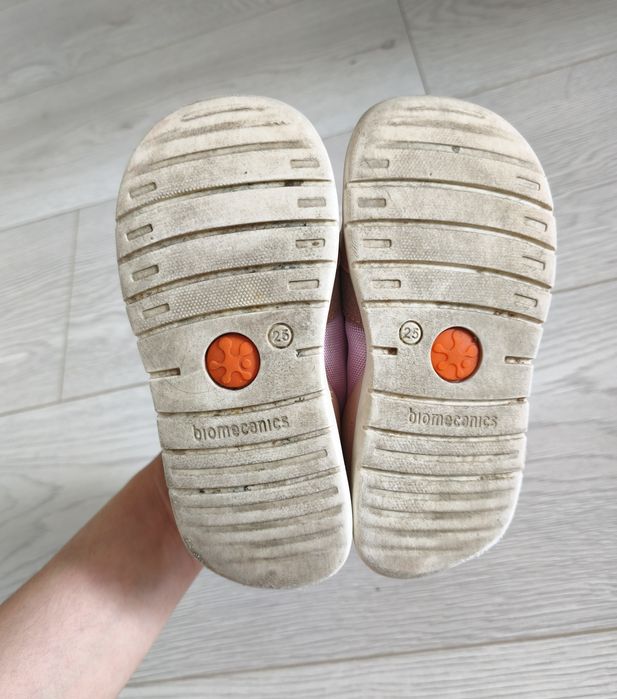 Adidași Biomecanics sneakers 25