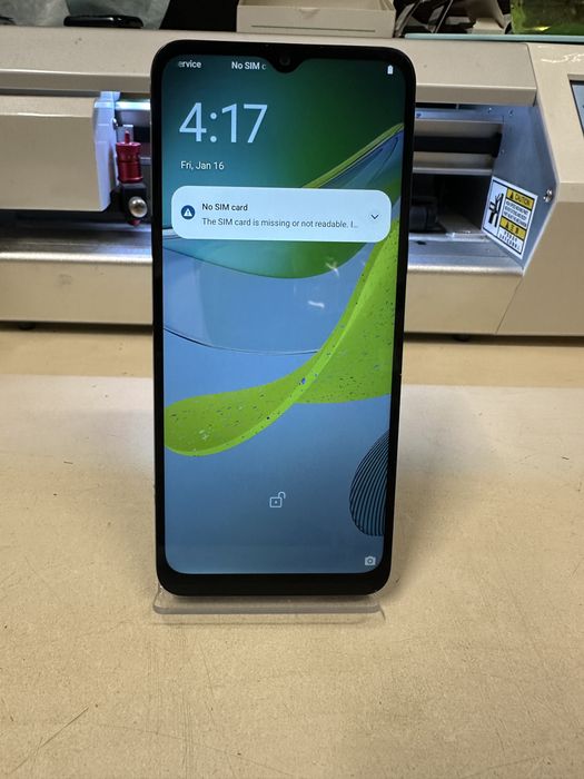 Motorola e13 / 64 gb / Garantie