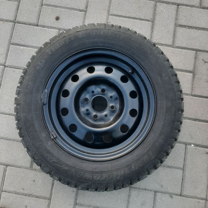 Продам 185 65 r14 Комплект с дисками Лада