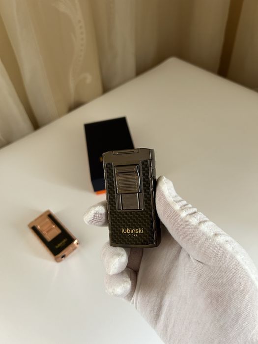 Запалка Lubinski с двоен джет пламък и вграден пънч за пури