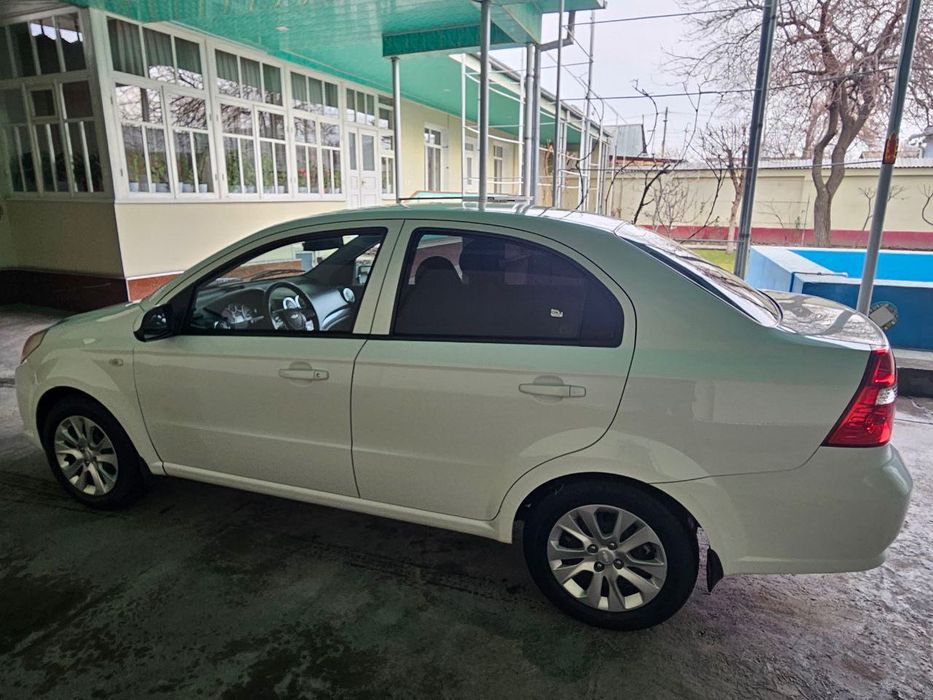 Срочно продам авто.