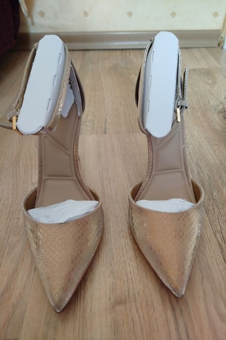 Обувки на Aldo на висок ток