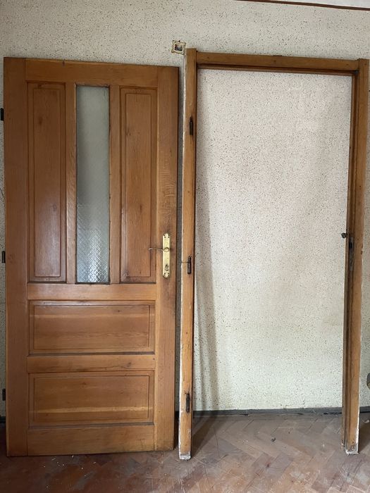 Ușa stejar lemn masiv