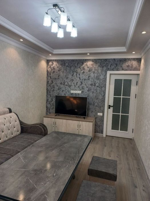 Продаётся трёхкомнатная квартира на Карасу 3
