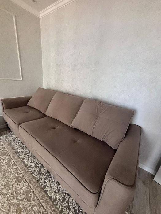Продам диван качественный