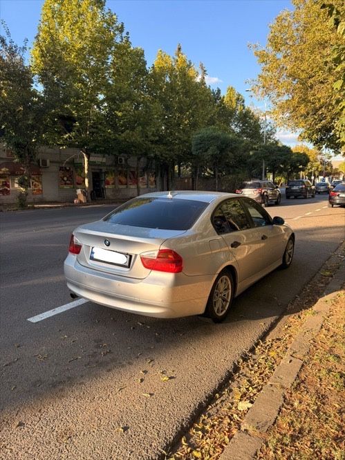 BMW Seria 3 2005 — imagine 2