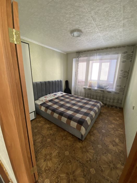 Продам четырехкомнутную квартиру