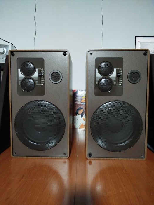Superbe boxe, Karstadt model: softline K 700. Din 45500, W. Germany