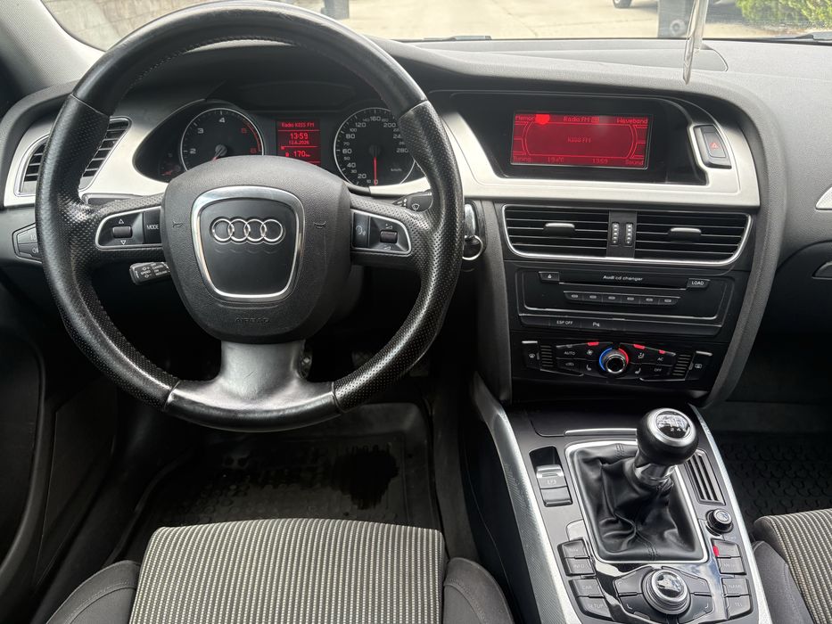 Vand Audi A4. S line-170cp-Euro5-Carte RAR
