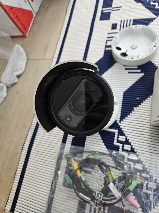 Camere supraveghere axis p1343 si P1445-LE