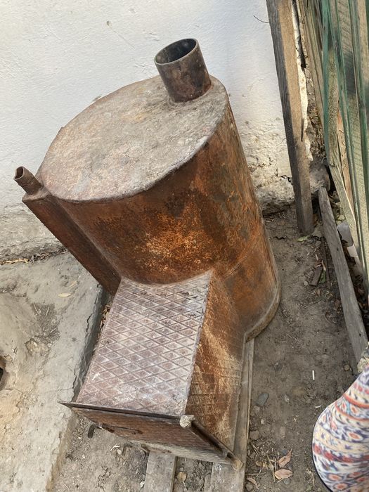 Продам печь толстый металл