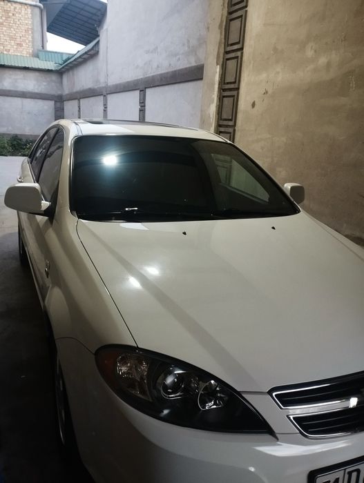 Lacetti сотилади. Ҳолати идеал.