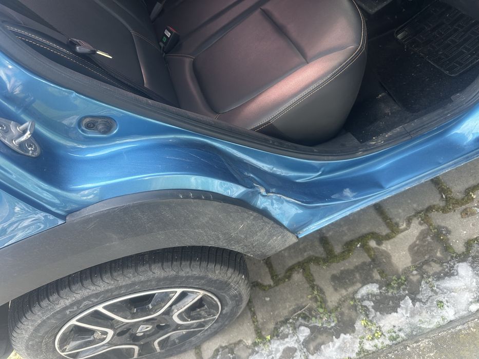 Dacia spring 2022 avariata