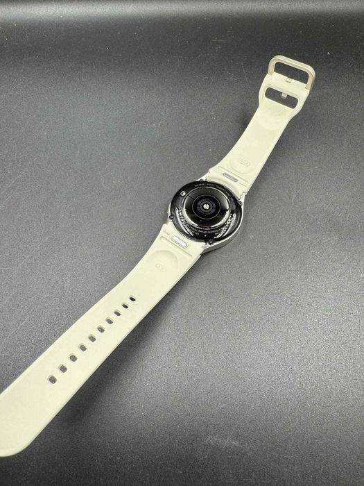 Hope Amanet P5-Smartwatch SAMSUNG Galaxy Watch6, 40mm, Wi-Fi, Beige