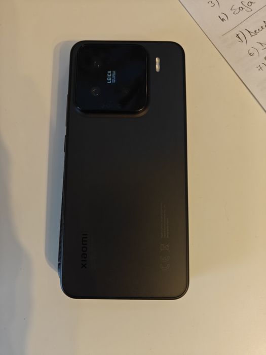 Xiaomi 15 528 GB.(16 GB cu extensie de stocare