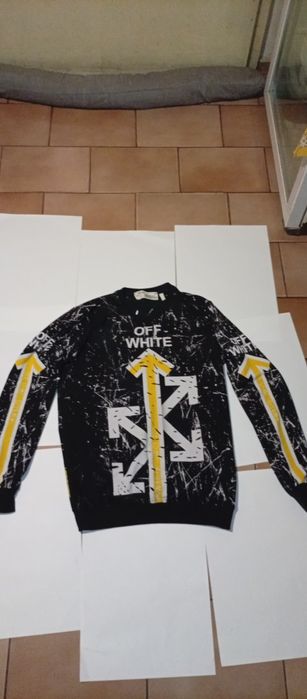 Блузи 25евро.аелек 50 евро.