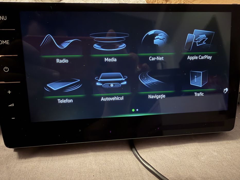 Vând navigație originala VW MIB2.5 Discover Pro cu display de 9.2 inch