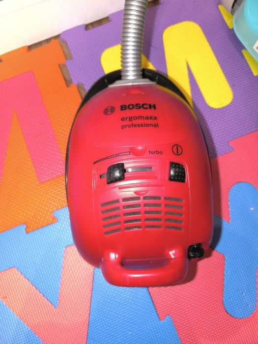 Лот играчки за почистване прахосмукачка Bosch