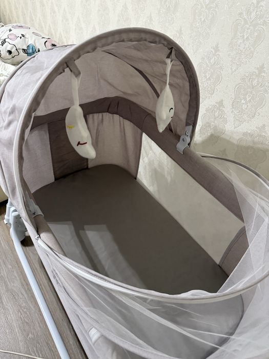 Продам детскую кровать люлку