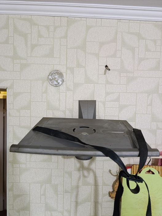 Кронштейн для телевизора